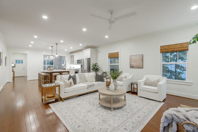 3680 Wilson Avenue, Signal Mountain, TN 37377