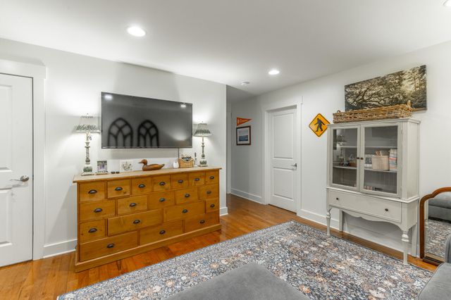 3680 Wilson Avenue, Signal Mountain, TN 37377