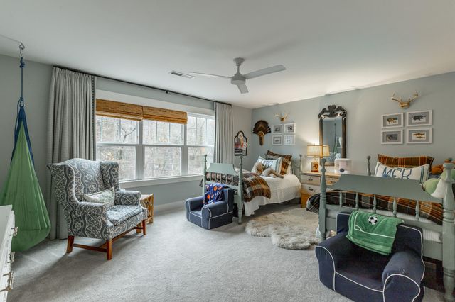 3680 Wilson Avenue, Signal Mountain, TN 37377