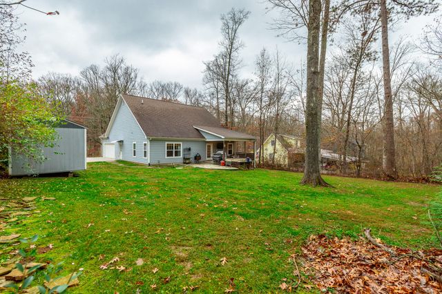 3680 Wilson Avenue, Signal Mountain, TN 37377