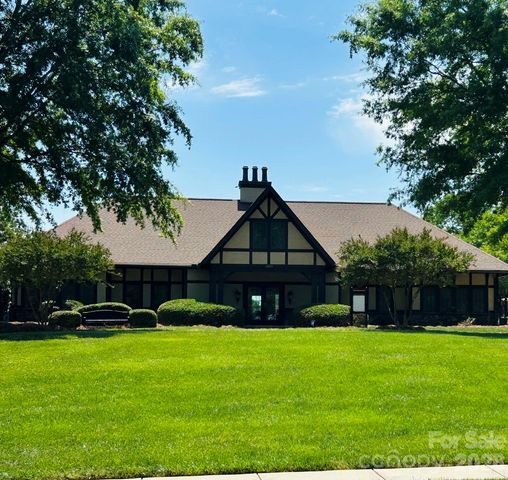 9118 Spratt Lane, Waxhaw, NC 28173