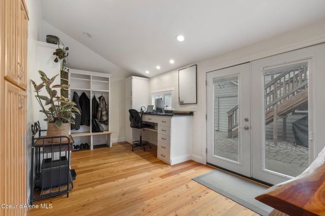 913 E GARDEN AVE, Coeur D'alene, ID 83814