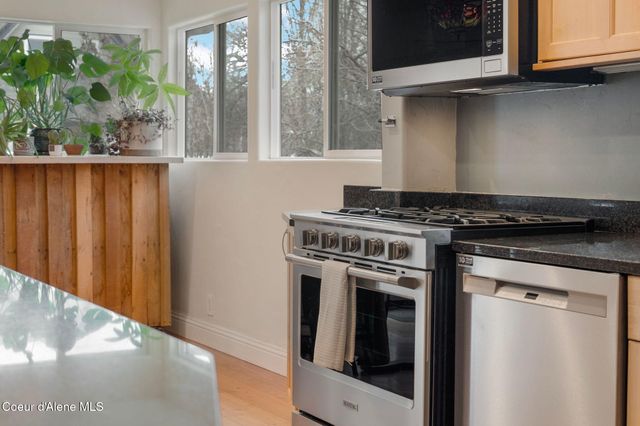 913 E GARDEN AVE, Coeur D'alene, ID 83814