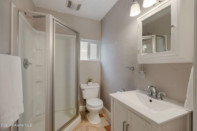 913 E GARDEN AVE, Coeur D'alene, ID 83814