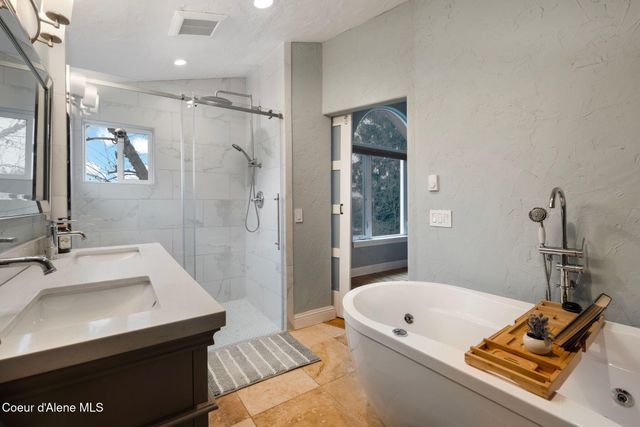 913 E GARDEN AVE, Coeur D'alene, ID 83814