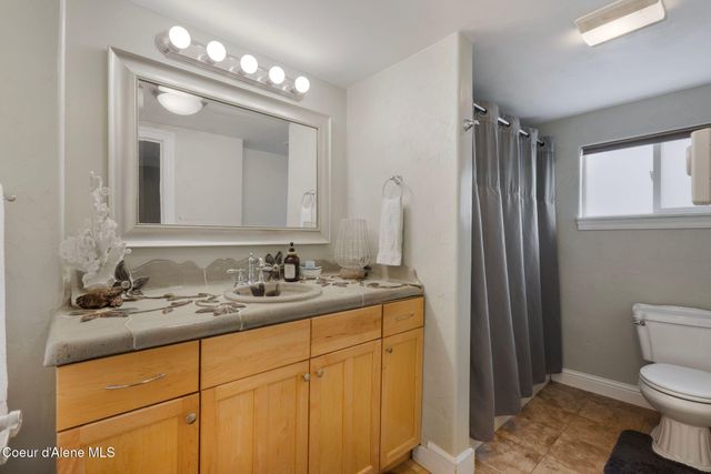 913 E GARDEN AVE, Coeur D'alene, ID 83814