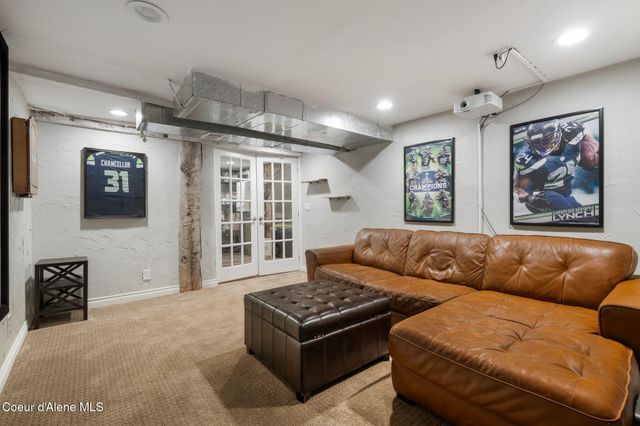 913 E GARDEN AVE, Coeur D'alene, ID 83814