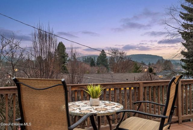 913 E GARDEN AVE, Coeur D'alene, ID 83814