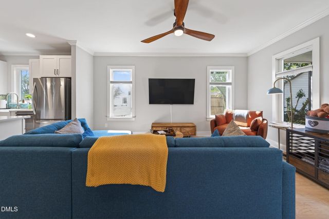 213 Lincoln Court, Raleigh, NC 27610