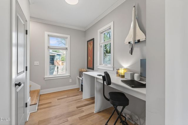 213 Lincoln Court, Raleigh, NC 27610