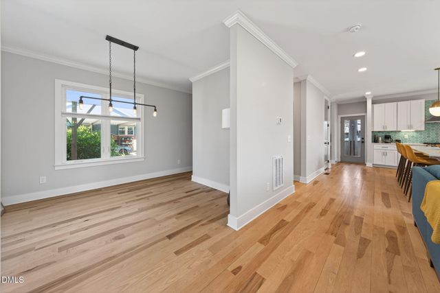 213 Lincoln Court, Raleigh, NC 27610