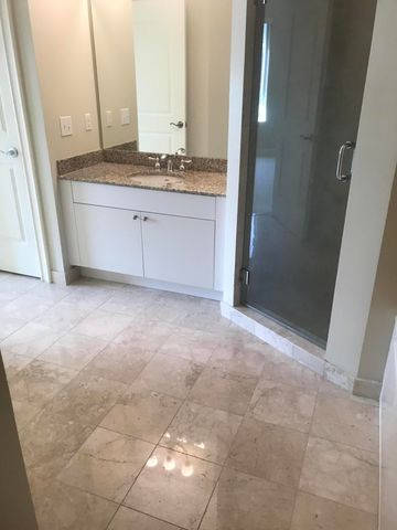 16102 Emerald Estates Drive 212, Weston, FL 33331
