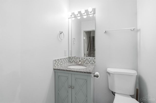 5196 Putters Circle, West Chester, OH 45069