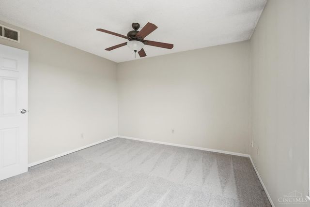 5196 Putters Circle, West Chester, OH 45069