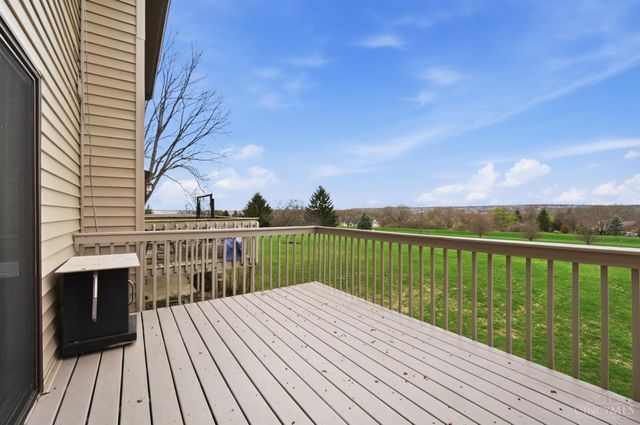 5196 Putters Circle, West Chester, OH 45069