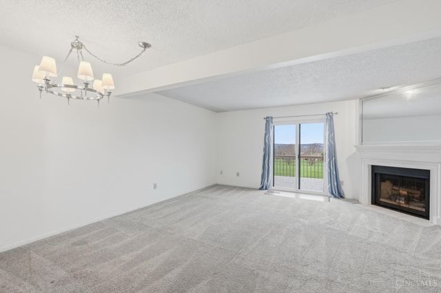 5196 Putters Circle, West Chester, OH 45069