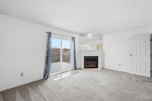 5196 Putters Circle, West Chester, OH 45069