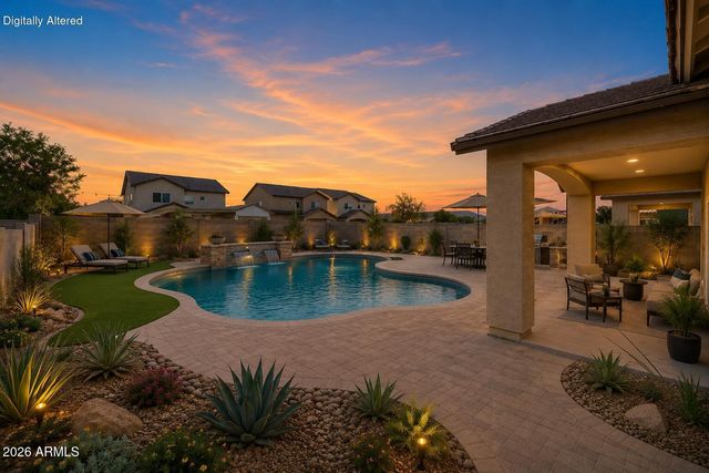 5515 S 11TH Avenue, Phoenix, AZ 85041