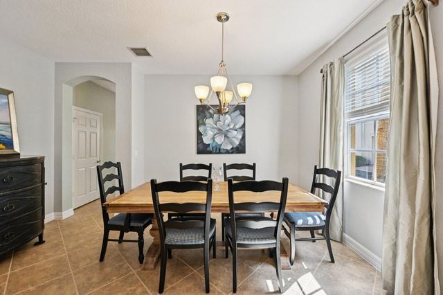 110 E Pigeon Plum Drive, Jupiter, FL 33458