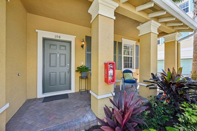 110 E Pigeon Plum Drive, Jupiter, FL 33458