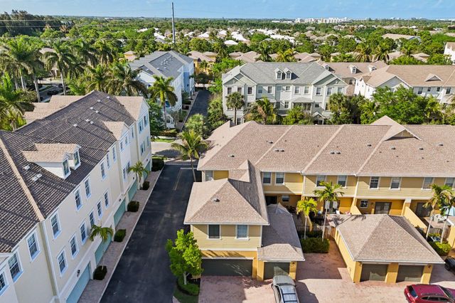 110 E Pigeon Plum Drive, Jupiter, FL 33458