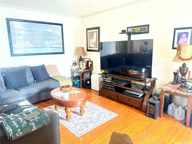 91-646 Kilaha Street E, Ewa Beach, HI 96706