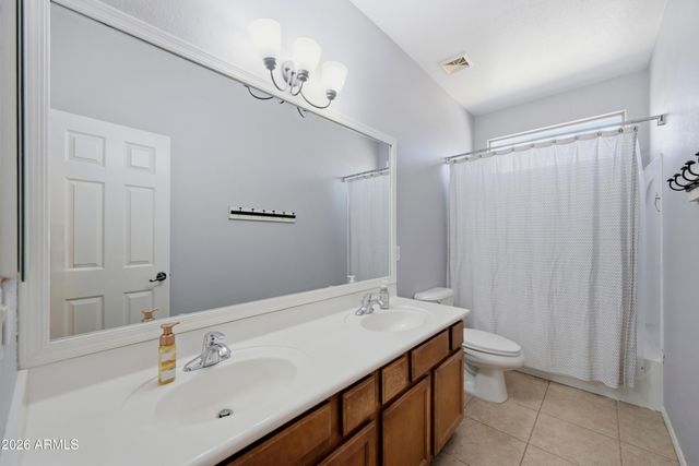957 E CHELSEA Drive, San Tan Valley, AZ 85140