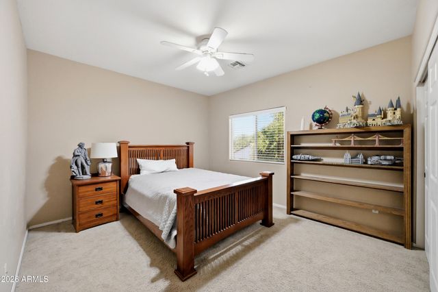 957 E CHELSEA Drive, San Tan Valley, AZ 85140