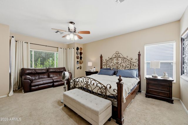 957 E CHELSEA Drive, San Tan Valley, AZ 85140