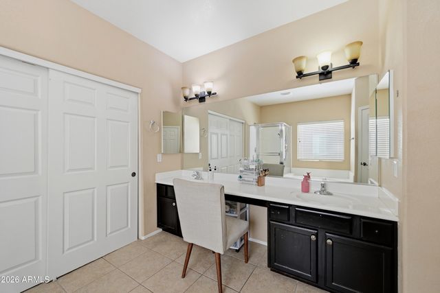 957 E CHELSEA Drive, San Tan Valley, AZ 85140