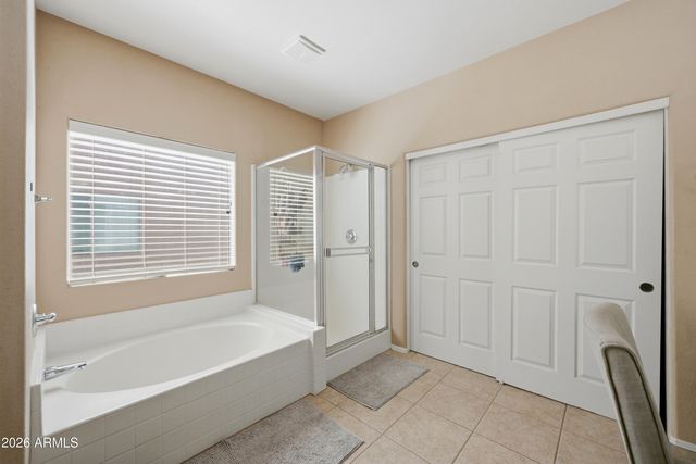 957 E CHELSEA Drive, San Tan Valley, AZ 85140