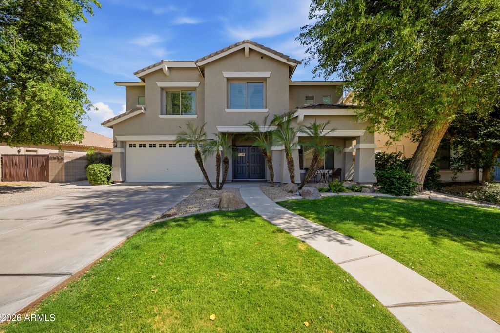 957 E CHELSEA Drive, San Tan Valley, AZ 85140