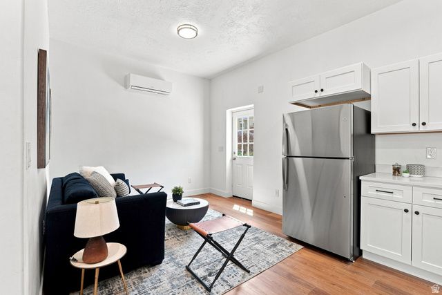 2861 S 2700 E, Salt Lake City, UT 84109