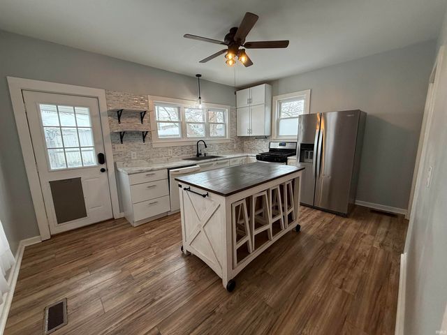 1618 Stinson Avenue, Evansville, IN 47712