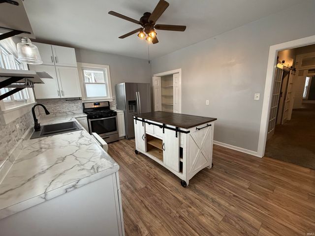 1618 Stinson Avenue, Evansville, IN 47712