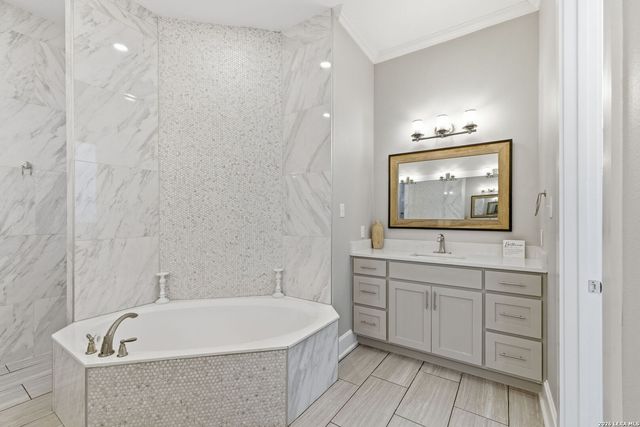 22311 White Doe Pass, San Antonio, TX 78255