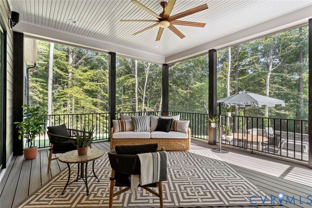 9355 Angels Share Dr, New Kent, VA 23124