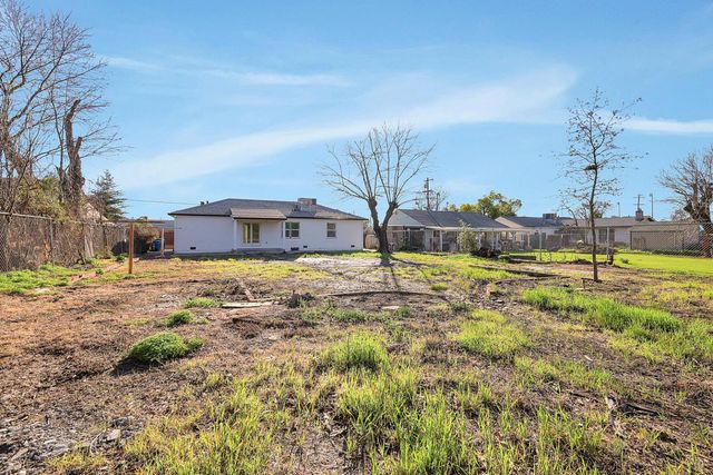 32 Triplett Way, Marysville, CA 95901