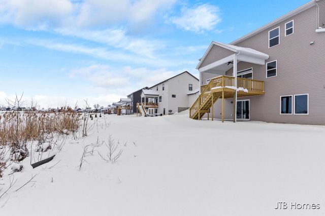 10487 Poppy Lane, Allendale, MI 49401