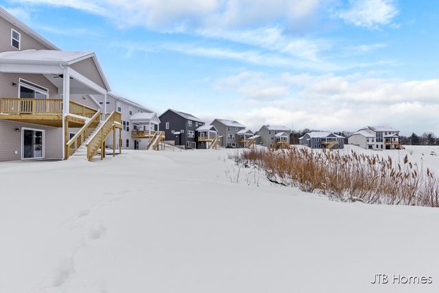 10487 Poppy Lane, Allendale, MI 49401