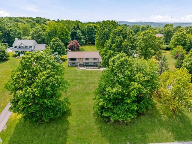 318 Beattie Road, Washingtonville, NY 10992