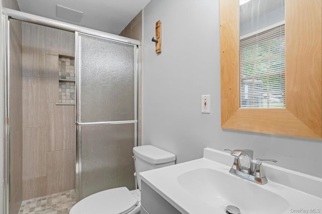318 Beattie Road, Washingtonville, NY 10992