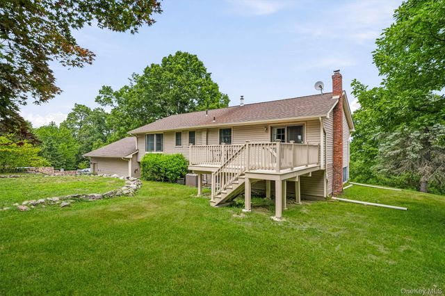 318 Beattie Road, Washingtonville, NY 10992