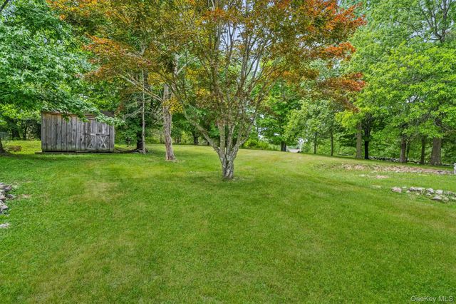 318 Beattie Road, Washingtonville, NY 10992