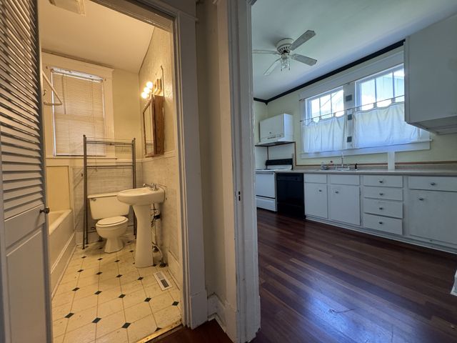 1427A Roberts Ave, Nashville, TN 37206