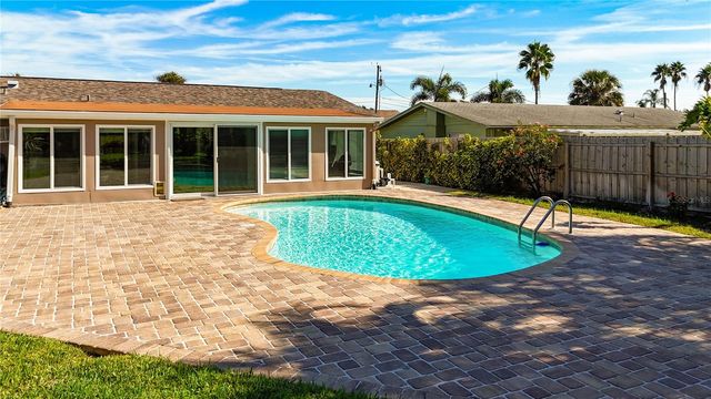 6728 3RD STREET CT W, Bradenton, FL 34207