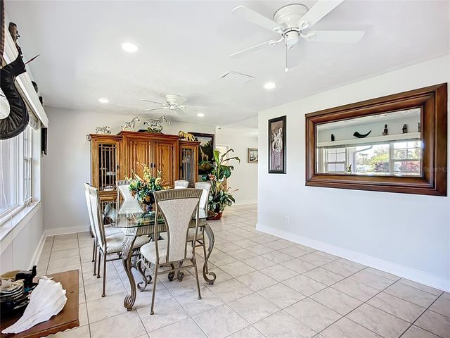 6728 3RD STREET CT W, Bradenton, FL 34207