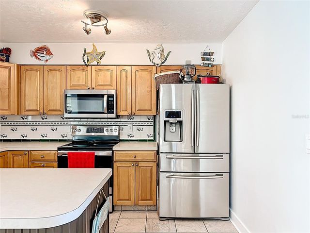 6728 3RD STREET CT W, Bradenton, FL 34207