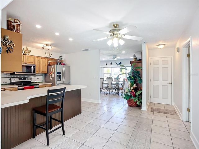 6728 3RD STREET CT W, Bradenton, FL 34207