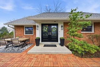1780 Waltham Road, Upper Arlington, OH 43221